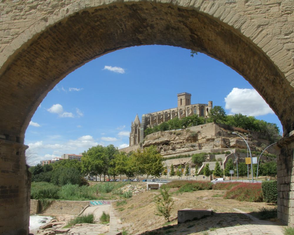 seu-manresa-provincia-barcelona-cataluna-espana (2)