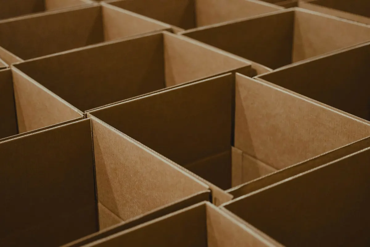 Cajas de cartón abiertas